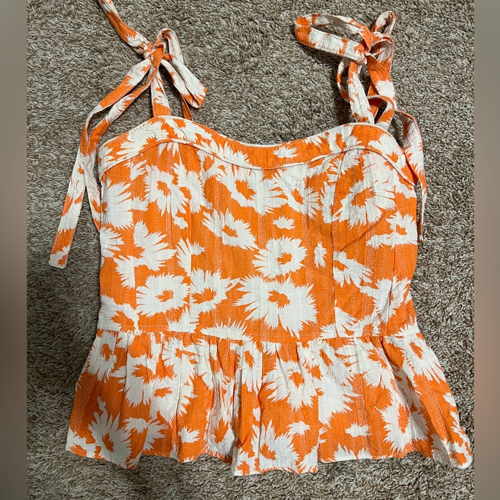 Charming Oaks Top